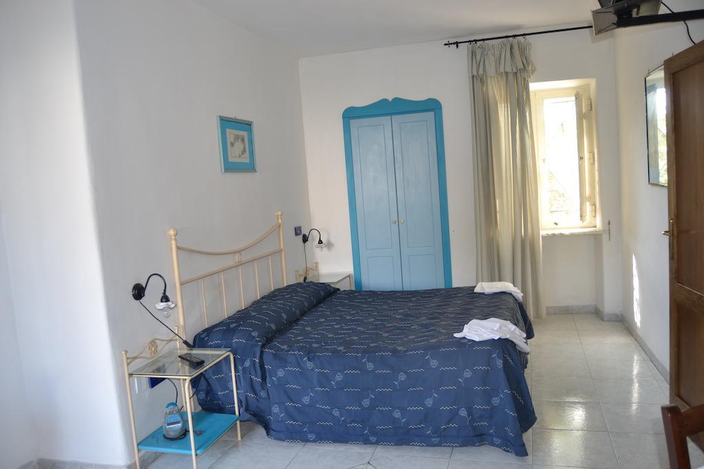 Piccolo Tirreno Hotel Residence Procida Cameră foto